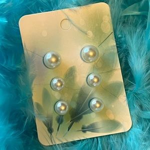 Pearl White Earrings Set💕